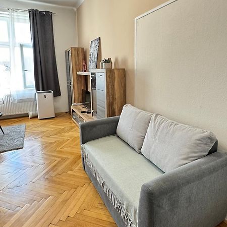 Apartament Comfort Place Brno, Hybesova Zewnętrze zdjęcie